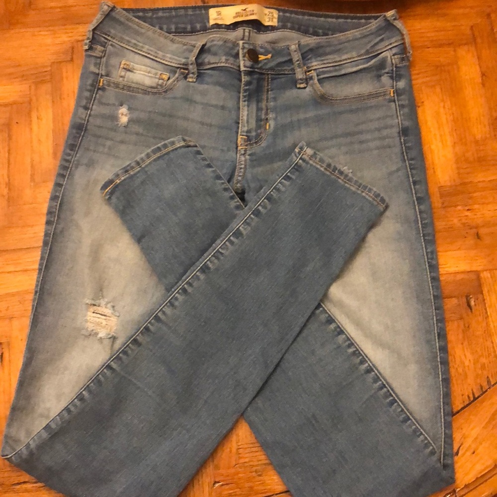 Hollister super skinny distressed stretch jeans